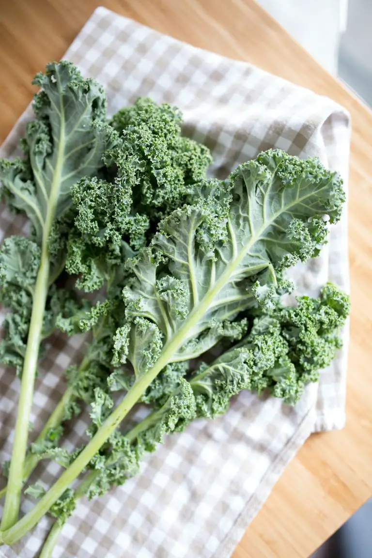 » Collard Greens Vs Kale What’s the Difference And How To Tell Them Apart