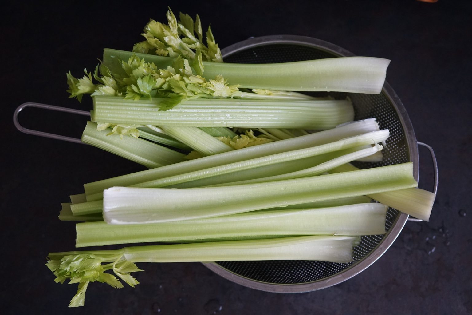 » Is Parsley And Celery The Same?