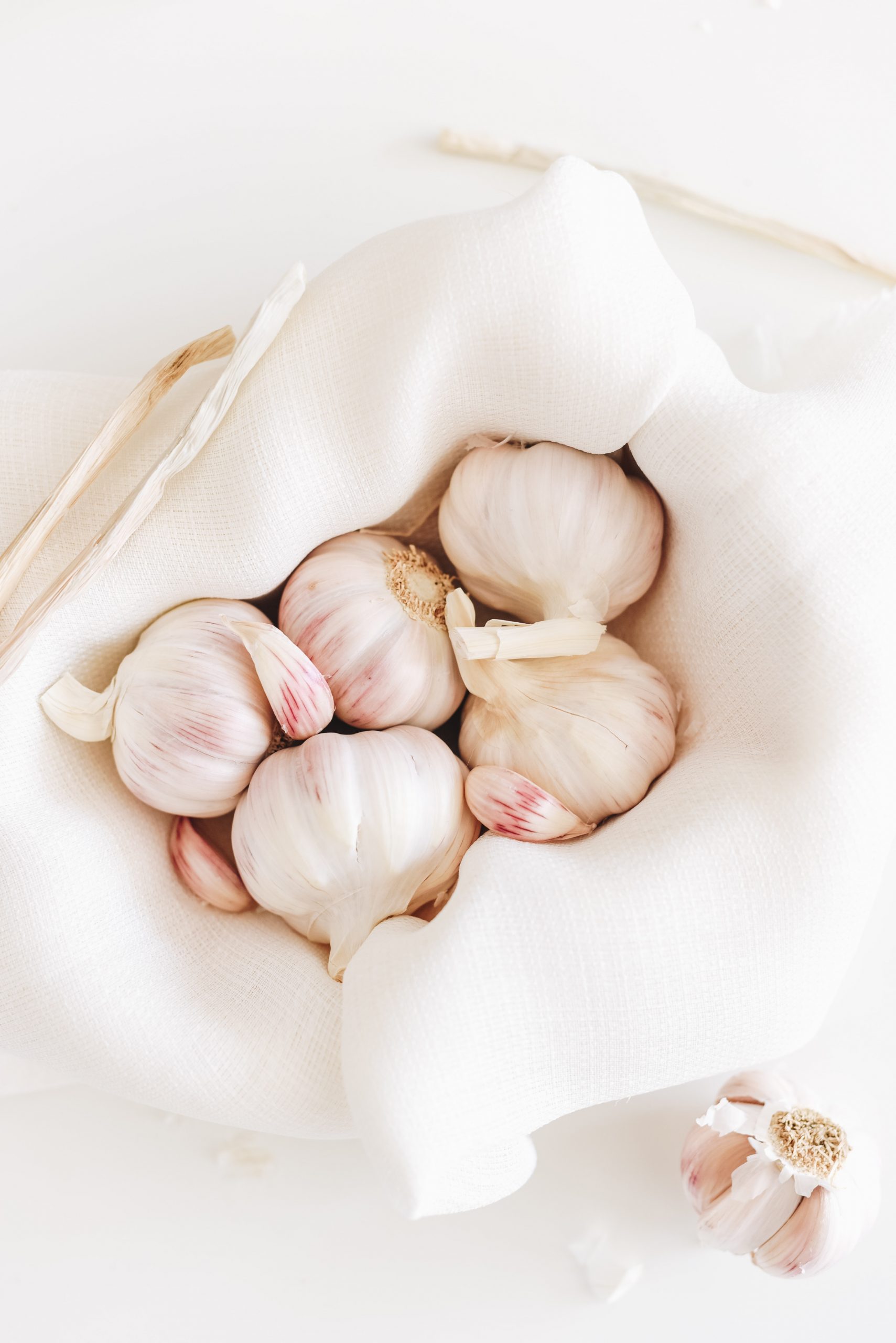 What Is A Garlic Clove? How To Use It, Grow It And Store It